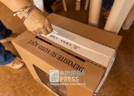 Metro de Medellín tendrá tarifa cero durante la jornada electoral; alcalde invita a votar masivamente