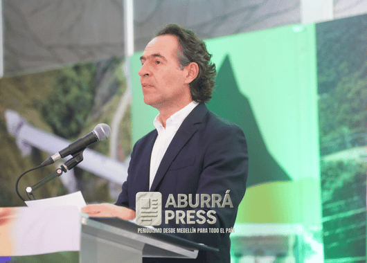 Federico Gutiérrez lanza llamado a las urnas: “La democracia y las libertades están en juego”